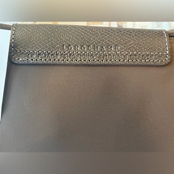 Longchamp Le Pliage Green Medium Tote in color Terra - Picture 3 of 9